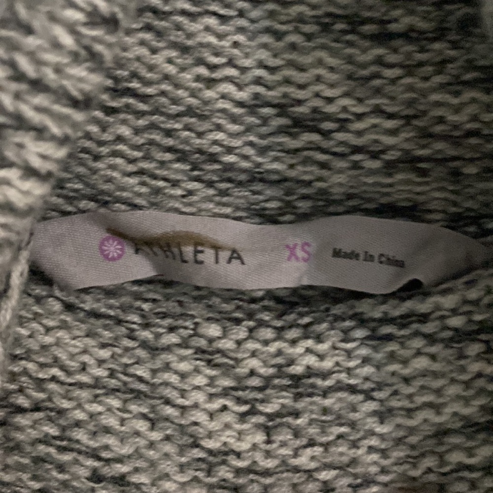 LIKE NEW Athleta Cowl Neck Merino Wool sweater - Picture 4 of 5